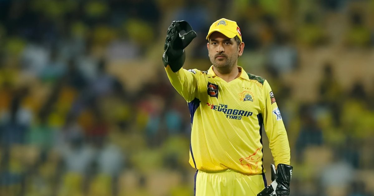 MS Dhoni Chennai Super Kings के लिए IPL में खेलते हुए